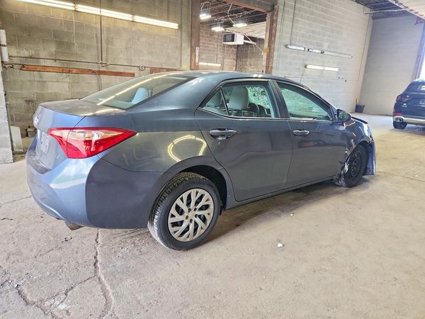2017 TOYOTA COROLLA