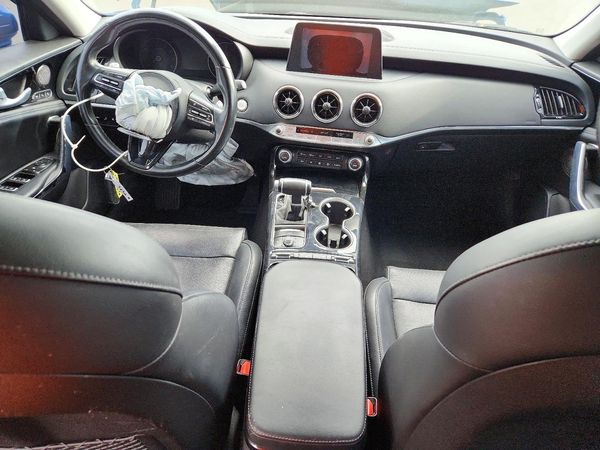 2019 KIA STINGER