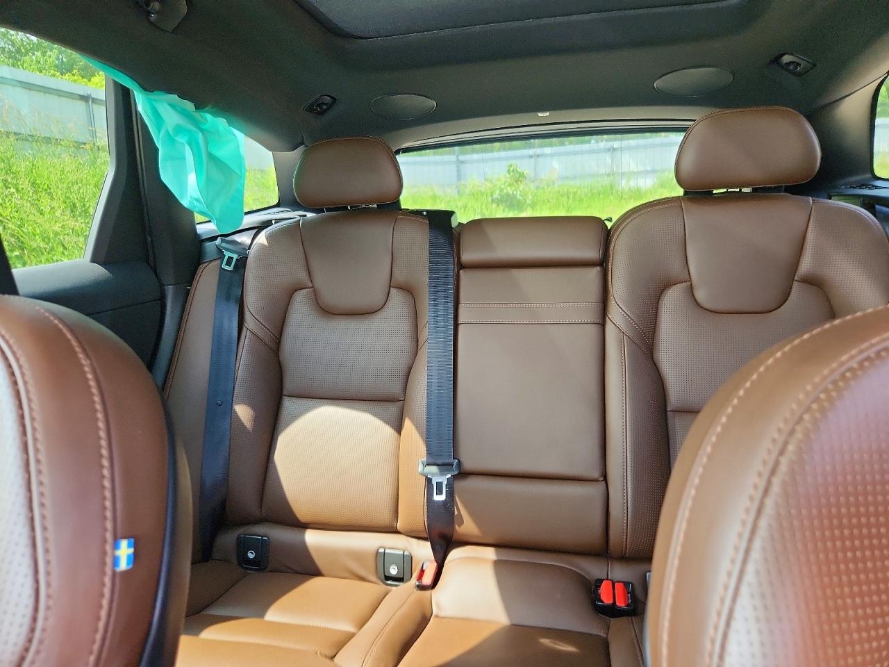 2018 VOLVO XC60 Inscription