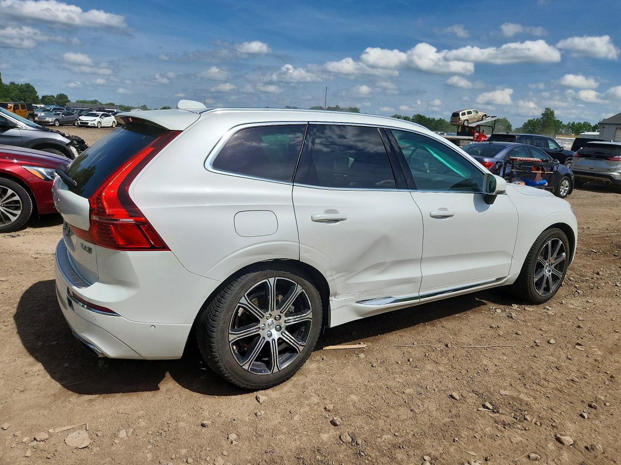 2018 VOLVO XC60 Inscription