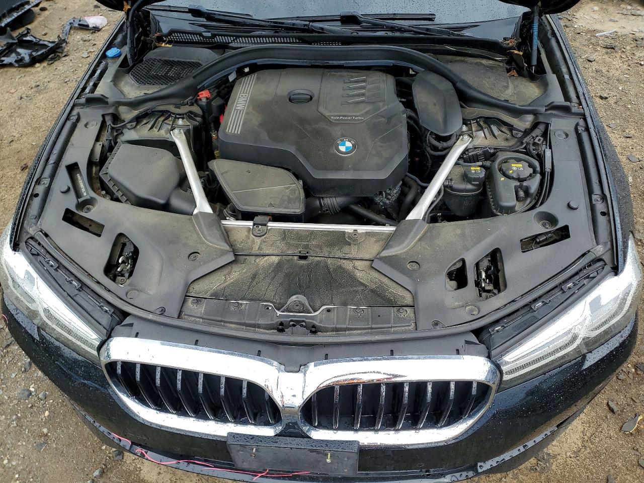 2021 BMW 530