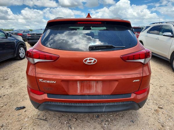 2017 HYUNDAI TUCSON