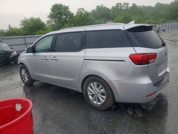 2017 KIA SEDONA LX