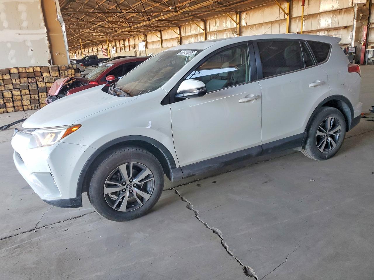 2018 TOYOTA RAV4 Adventure/XLE