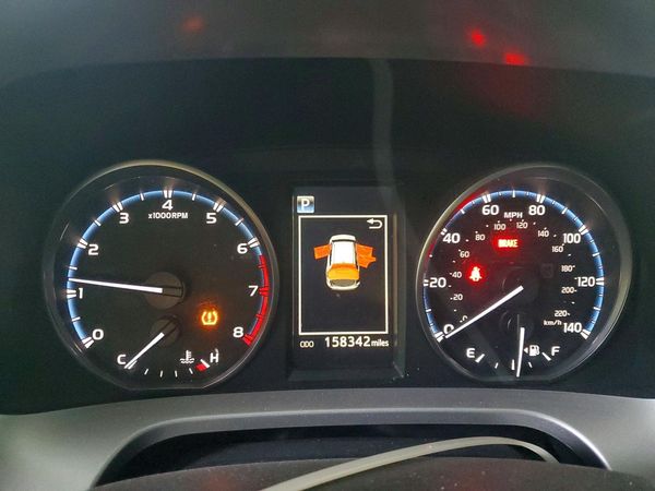 2018 TOYOTA RAV4 Adventure/XLE