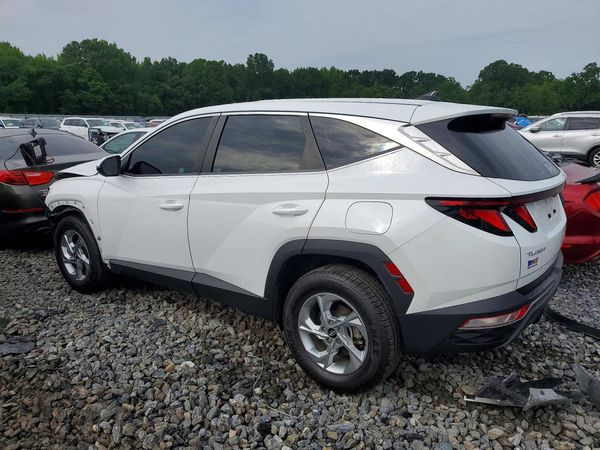 2022 HYUNDAI TUCSON SE