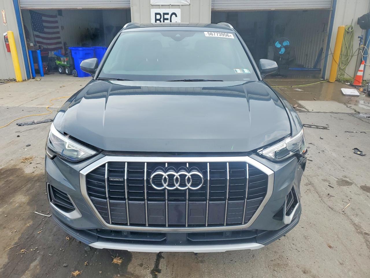 2020 AUDI Q3 quattro Premium