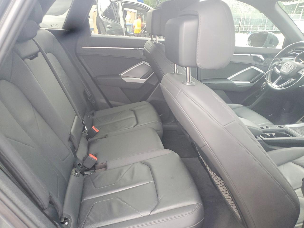 2020 AUDI Q3 quattro Premium