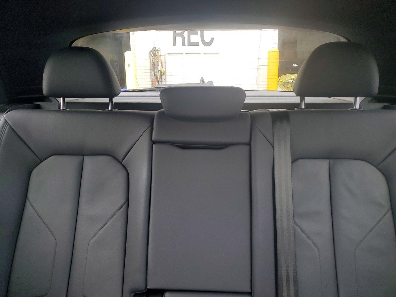2020 AUDI Q3 quattro Premium