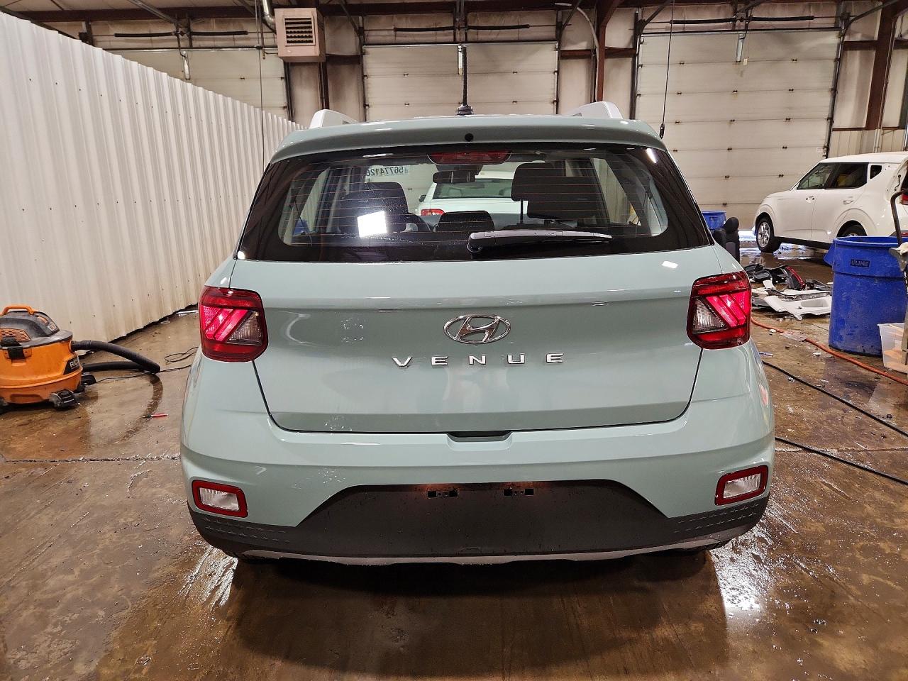 2026 HYUNDAI VENUE SEL, SEL w/ 2-Tone Roof