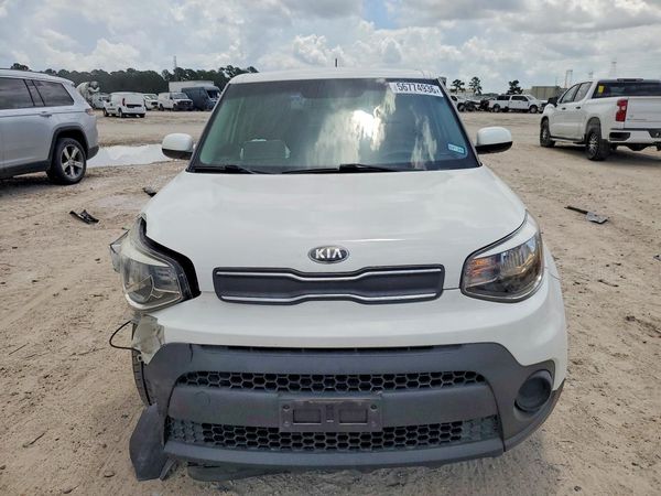 2018 KIA SOUL Base
