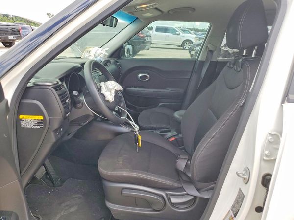 2018 KIA SOUL Base