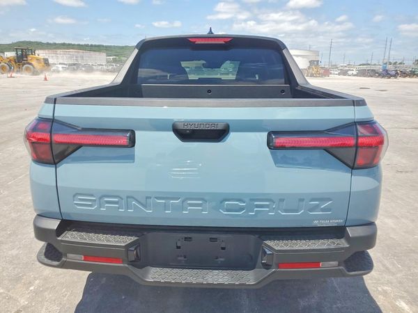 2025 HYUNDAI SANTA CRUZ SE