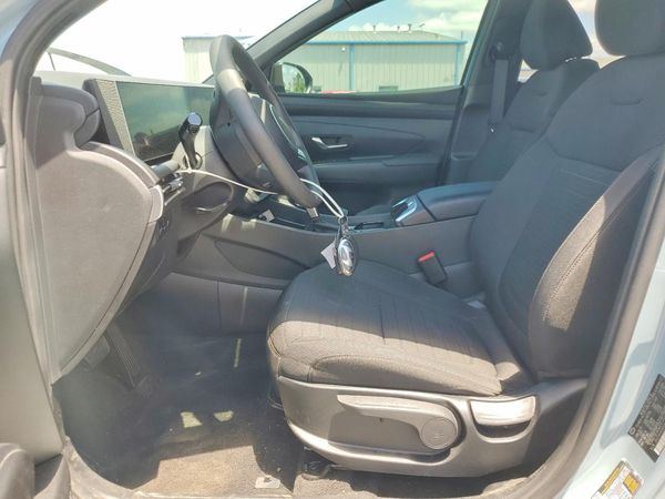 2025 HYUNDAI SANTA CRUZ SE