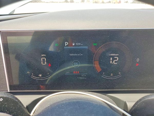 2025 HYUNDAI SANTA CRUZ SE