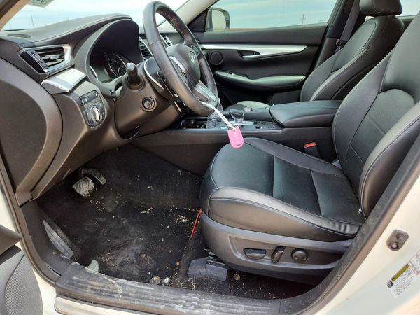 2021 INFINITI QX50 Essential