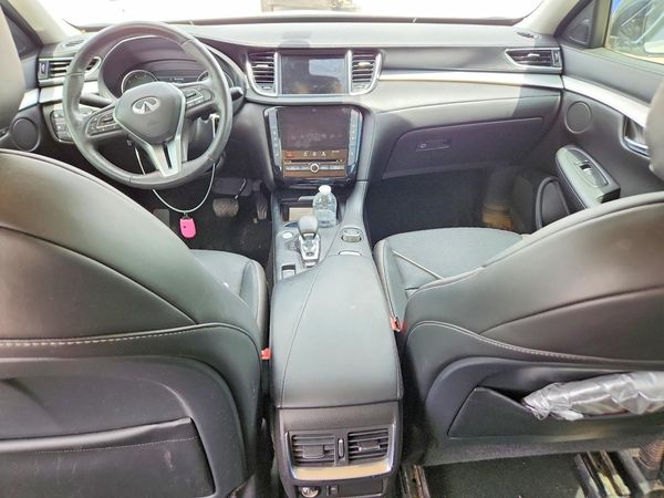 2021 INFINITI QX50 Essential