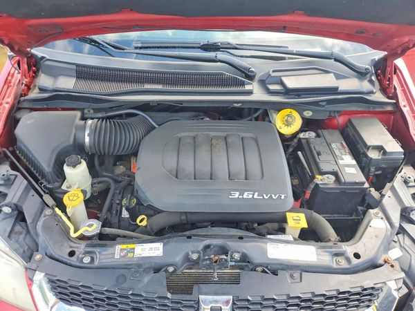 2013 DODGE GRAND CARAVAN SE