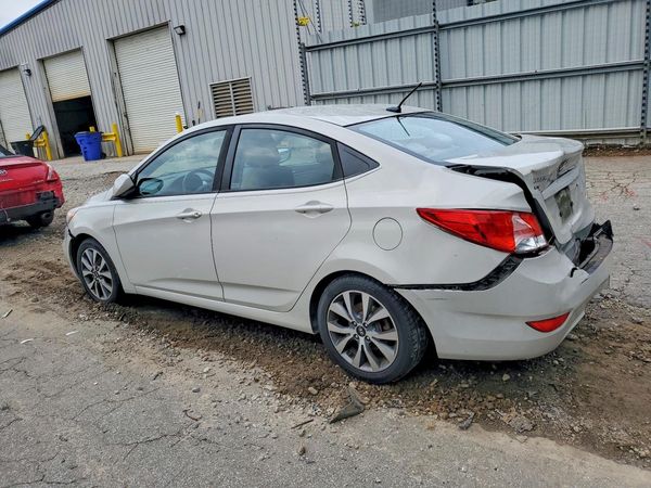 2017 HYUNDAI ACCENT SE Base