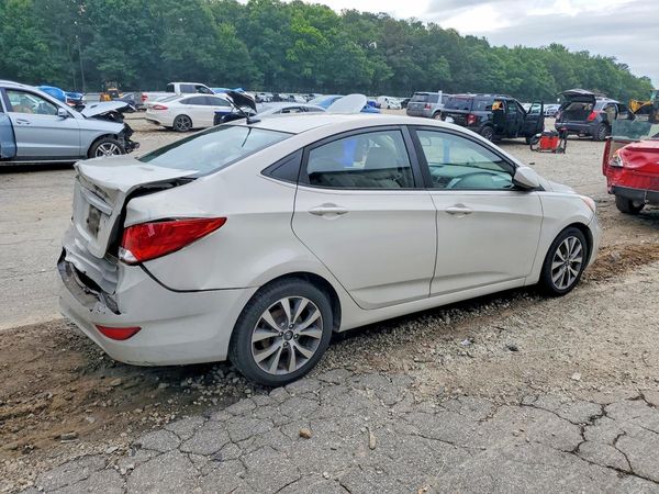 2017 HYUNDAI ACCENT SE Base