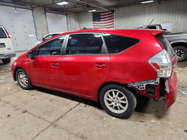 2013 TOYOTA PRIUS