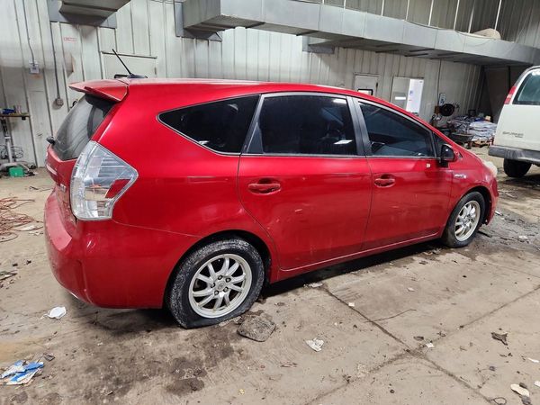 2013 TOYOTA PRIUS