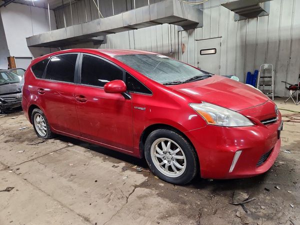 2013 TOYOTA PRIUS