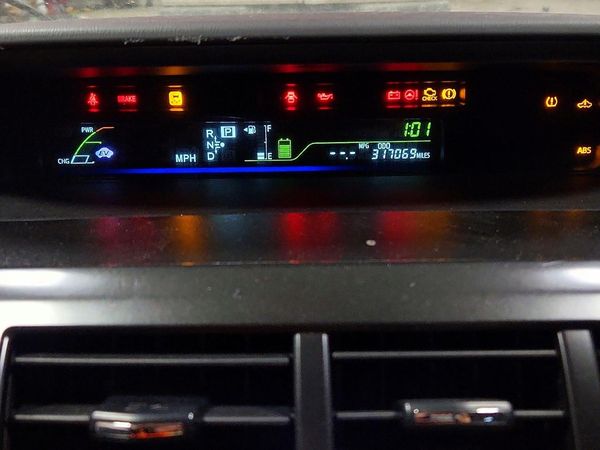 2013 TOYOTA PRIUS