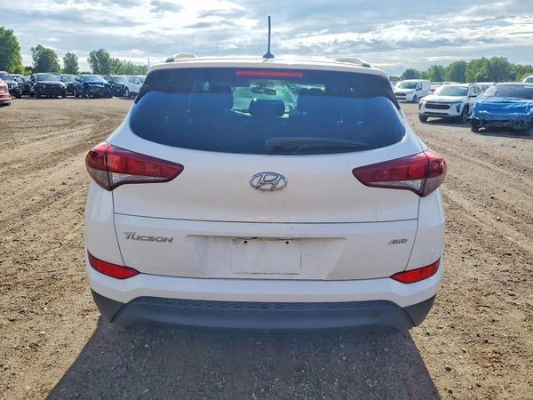 2017 HYUNDAI TUCSON