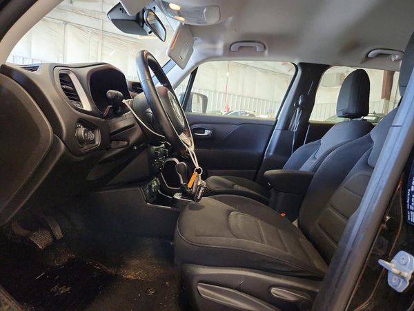 2020 JEEP RENEGADE Latitude, Longitude