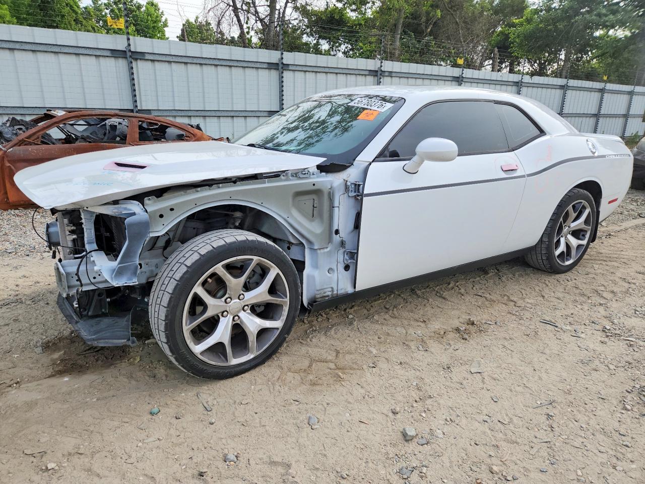 2016 DODGE CHALLENGER SXT