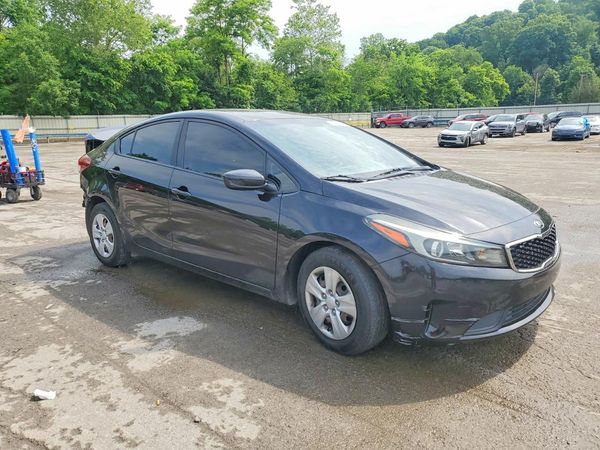 2017 KIA FORTE LX Base