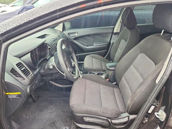 2017 KIA FORTE LX Base