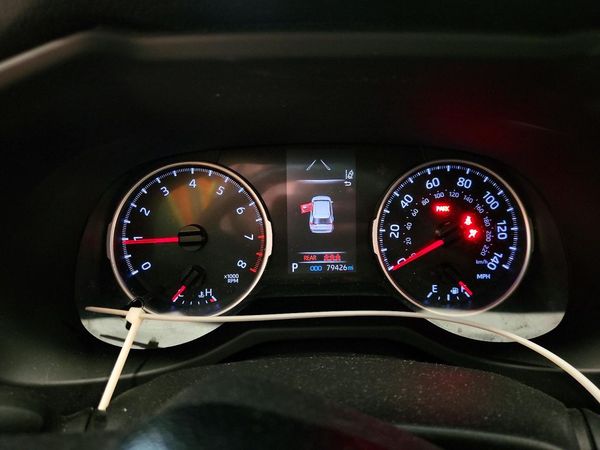 2019 TOYOTA RAV4 LE