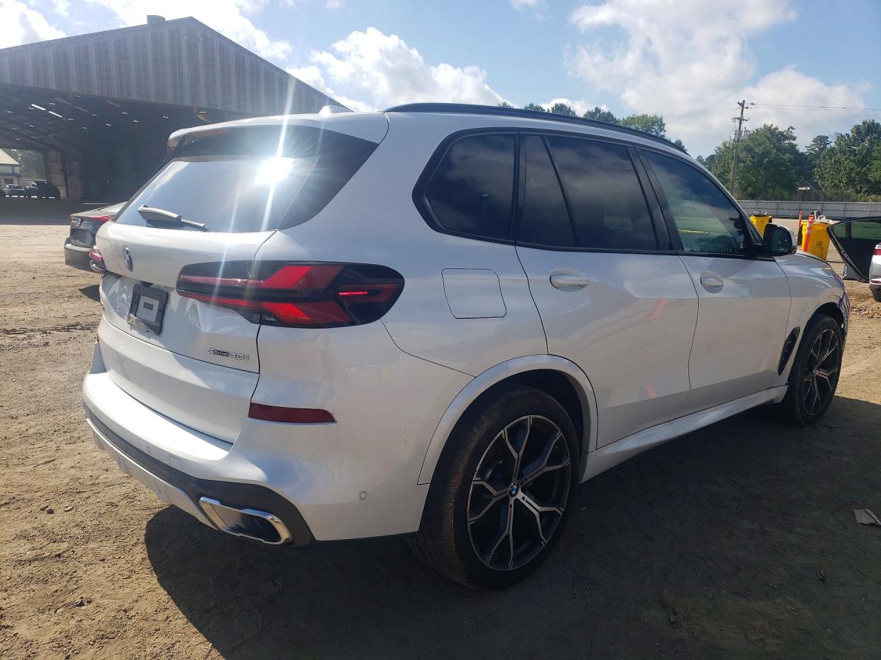 2024 BMW X5 sDrive40i