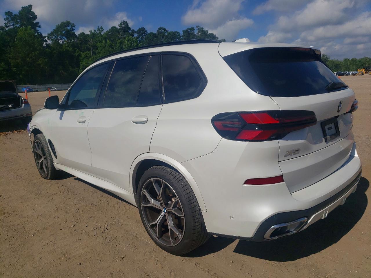 2024 BMW X5 sDrive40i