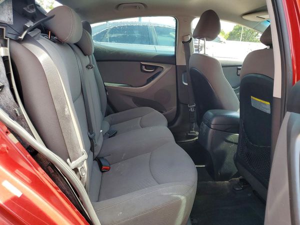 2015 HYUNDAI ELANTRA