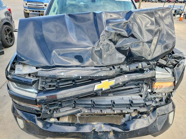2018 CHEVROLET SILVERADO LT