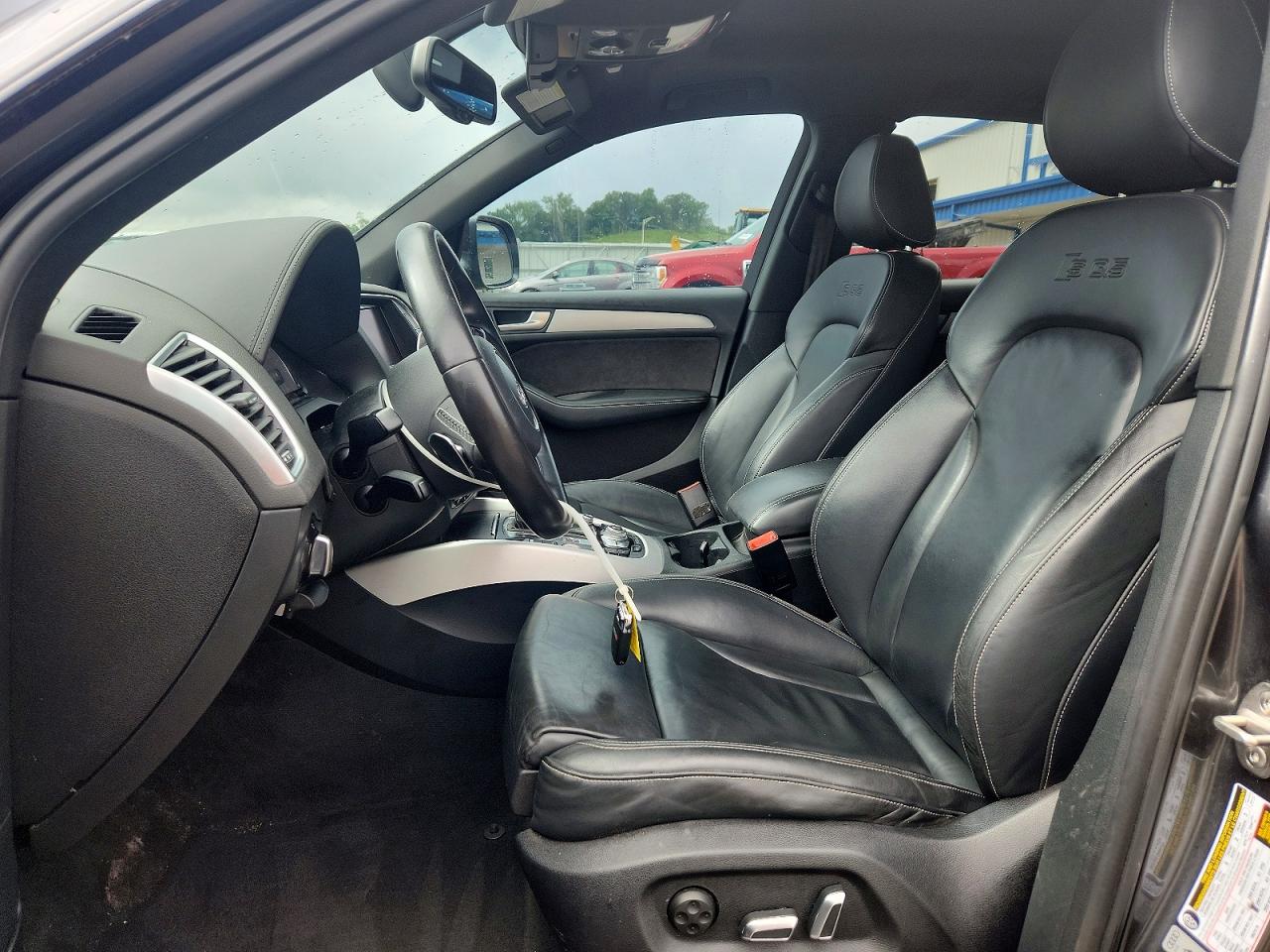 2016 AUDI SQ5 quattro Premium Plus