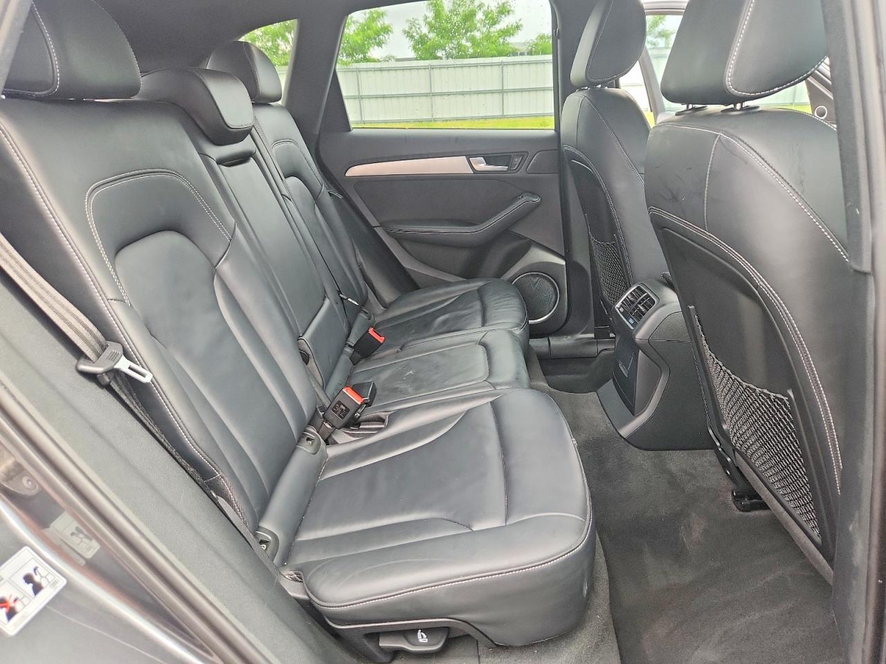 2016 AUDI SQ5 quattro Premium Plus