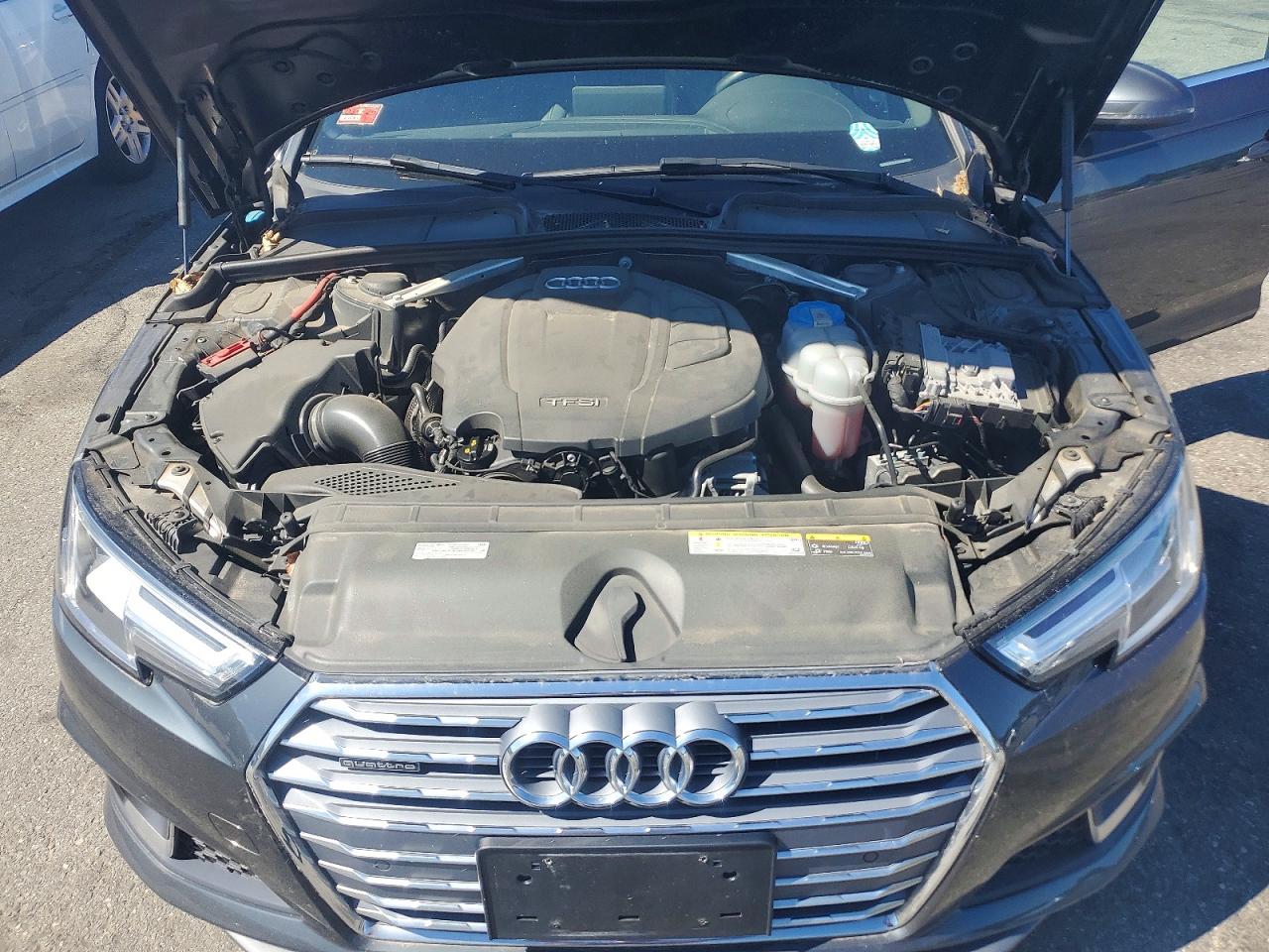 2019 AUDI A4 quattro Premium Plus