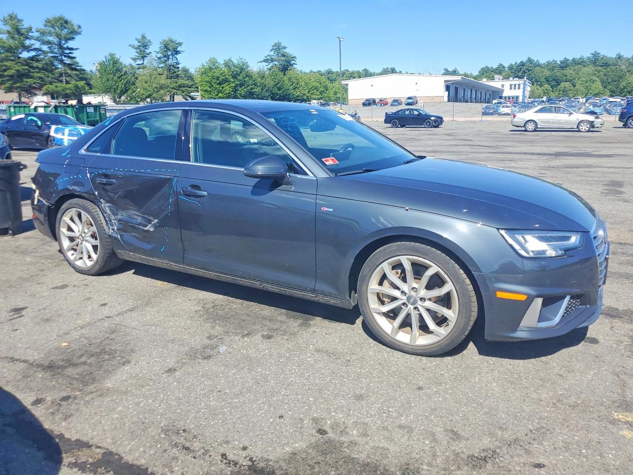 2019 AUDI A4 quattro Premium Plus