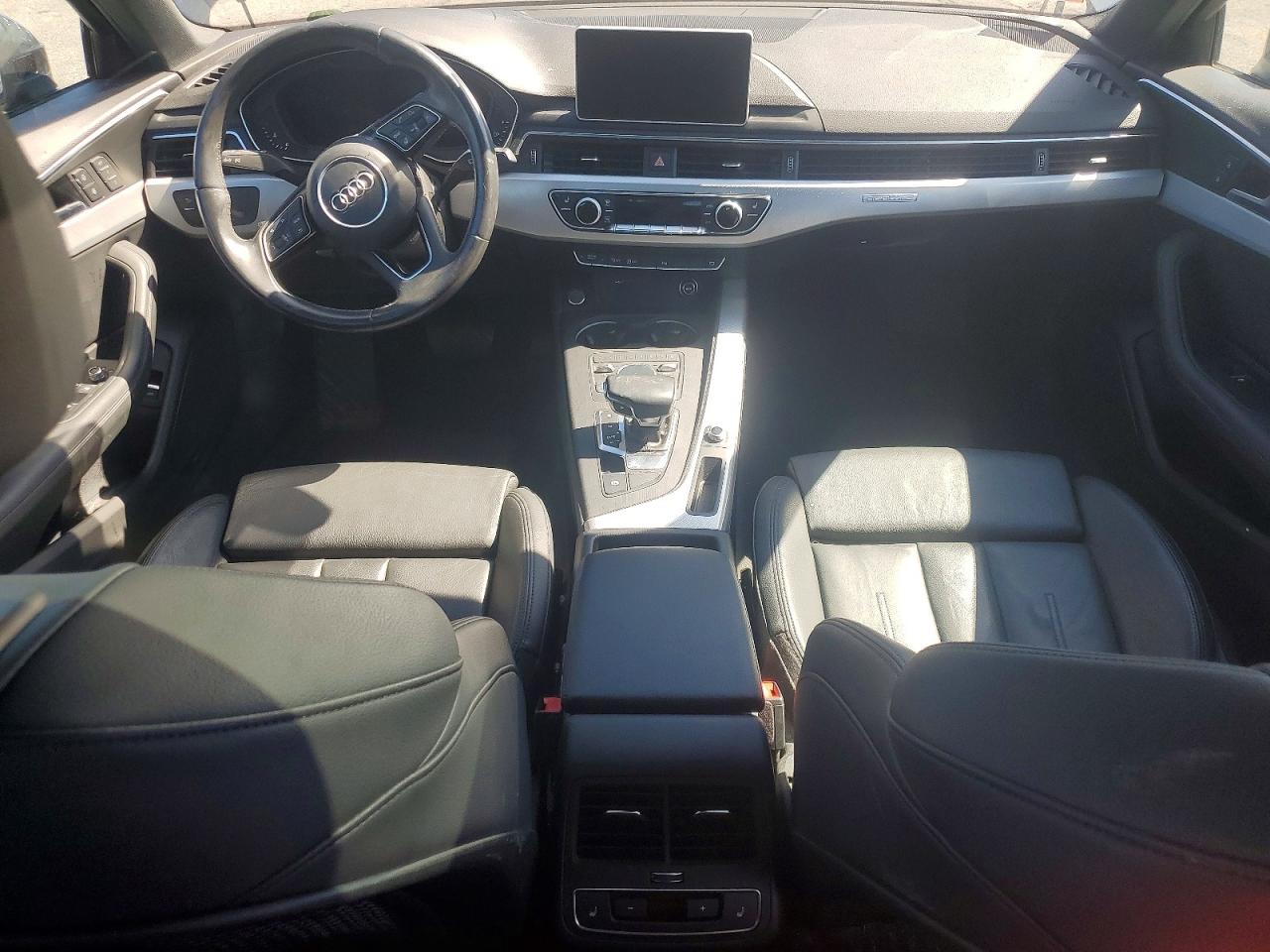2019 AUDI A4 quattro Premium Plus