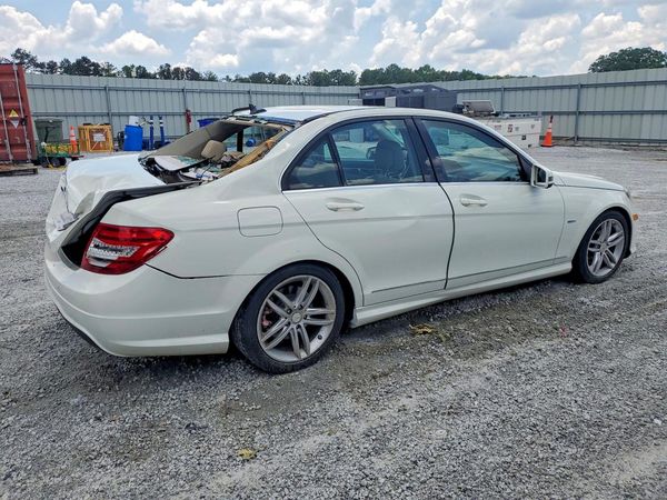 2012 MERCEDES-BENZ C C250