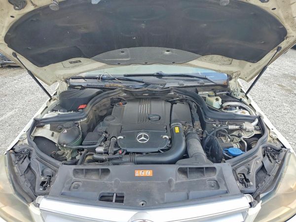 2012 MERCEDES-BENZ C C250