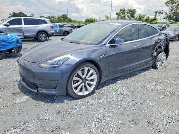 2019 TESLA MODEL 3