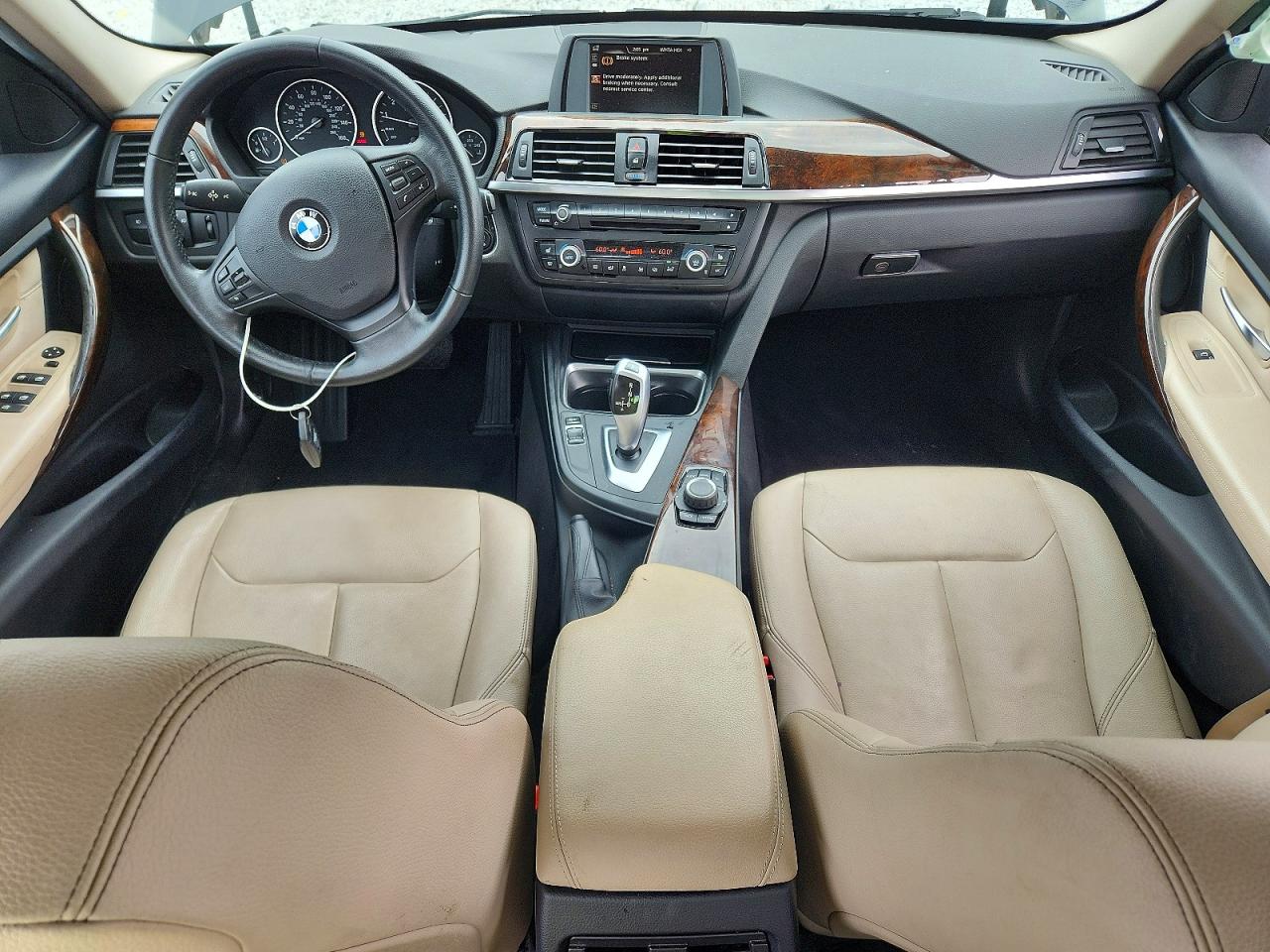 2015 BMW 320 SA