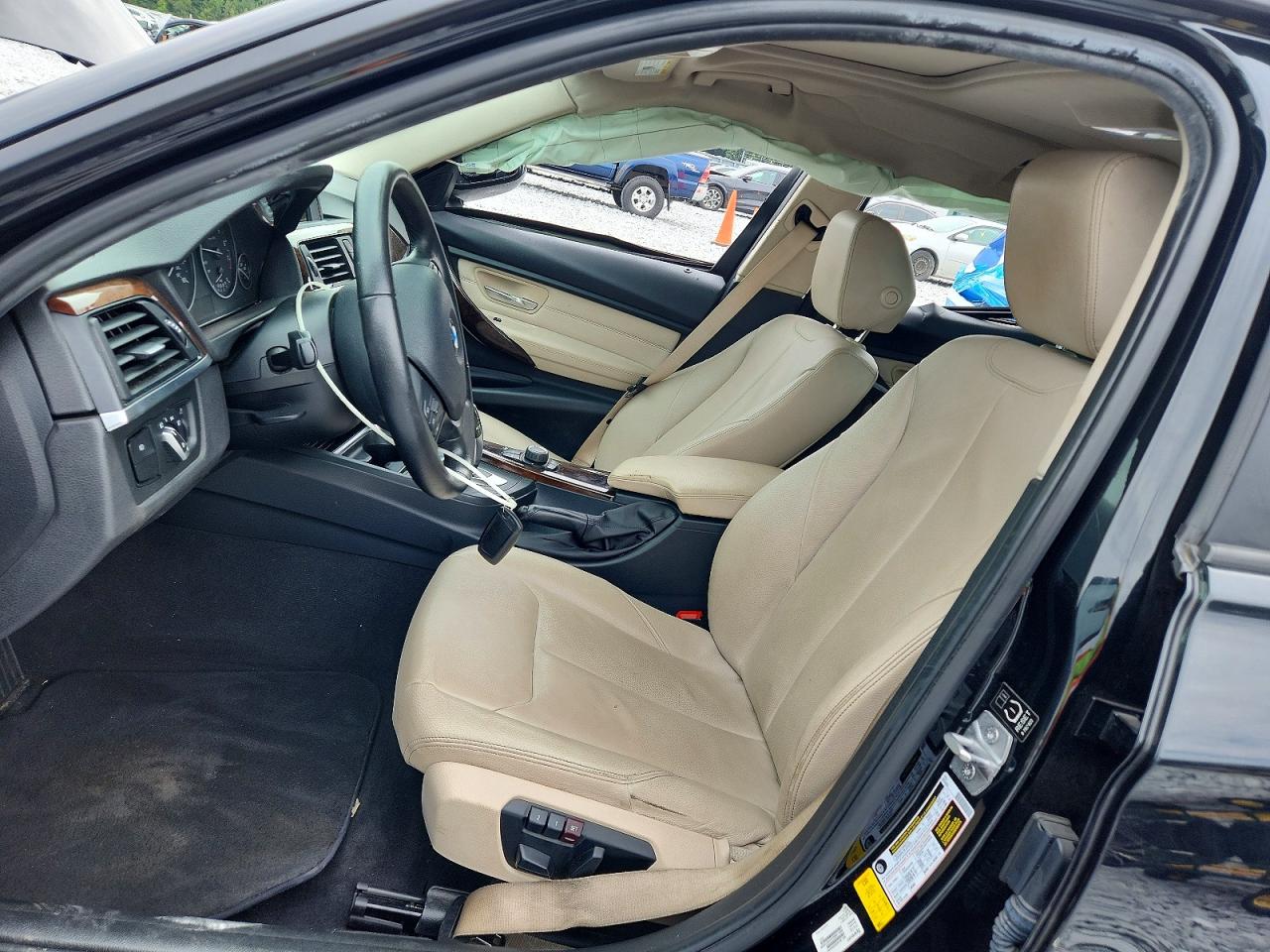2015 BMW 320 SA