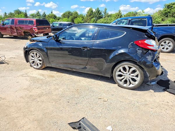 2013 HYUNDAI VELOSTER