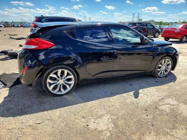 2013 HYUNDAI VELOSTER